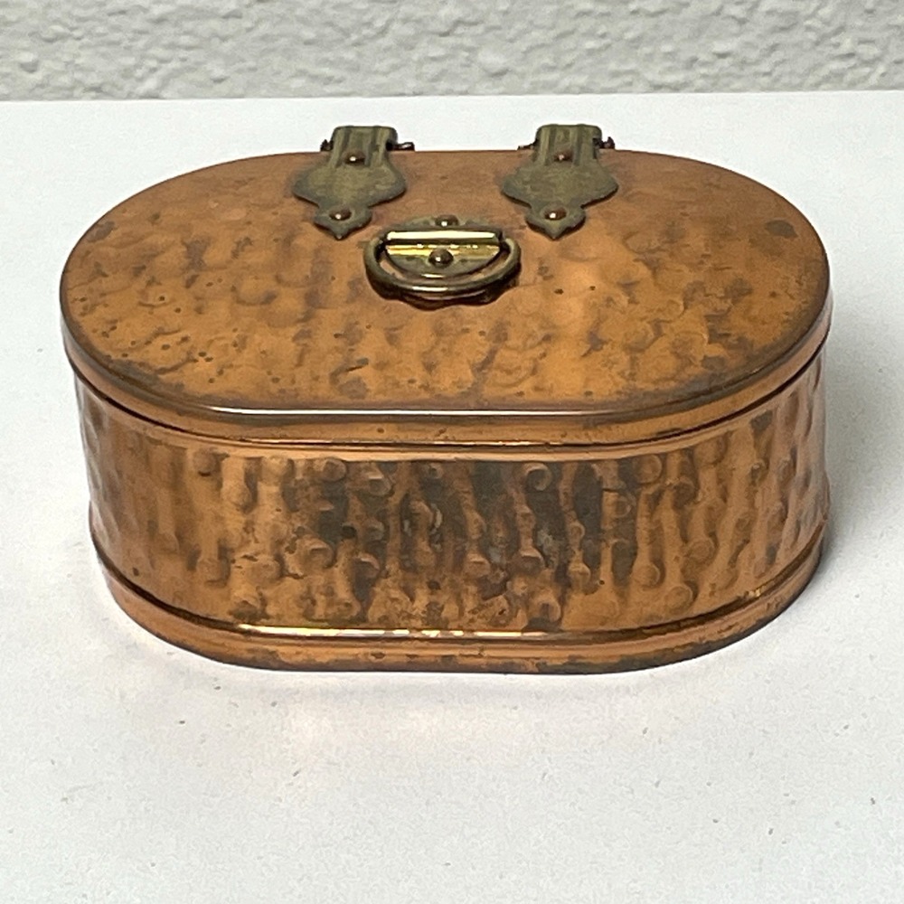 Vintage Hammered Copper Trinket Jewelry Box Brass Hinged Tin Lined 4.75"